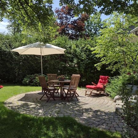 La Petite Hermine B&B Stoneham Exterior photo
